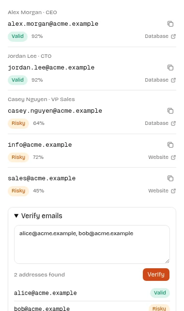 Extension popup with a verify box and two verified addresses